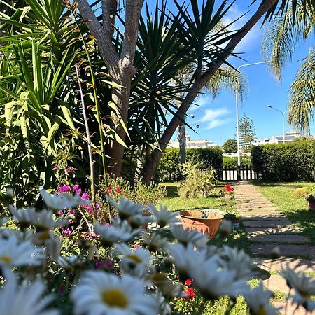 Vila Agua Marina Avola Exteriér fotografie